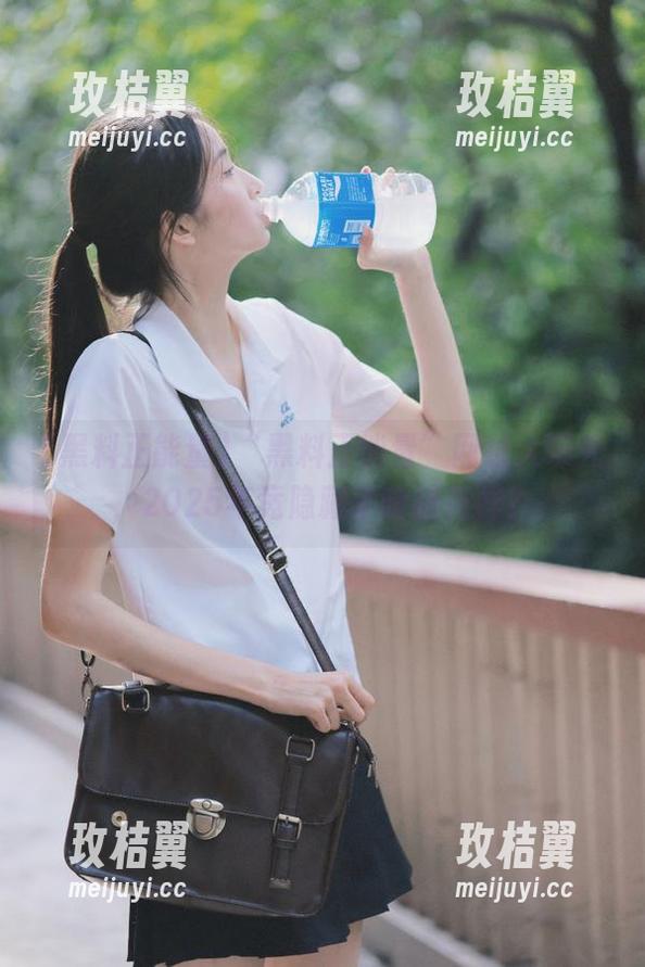 “黑料正能量”网址大曝光,2025年竟隐藏了啥新花样?-玫桔翼 “黑料正能量”网址大曝光,2025年竟隐藏了啥新花样?-玫桔翼