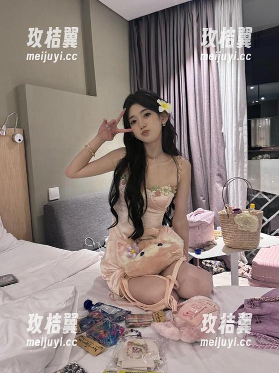 indexphp黑料正能量网站的失落与疯狂,谁的网站里藏着多少隐秘?-玫桔翼 indexphp黑料正能量网站的失落与疯狂,谁的网站里藏着多少隐秘?-玫桔翼