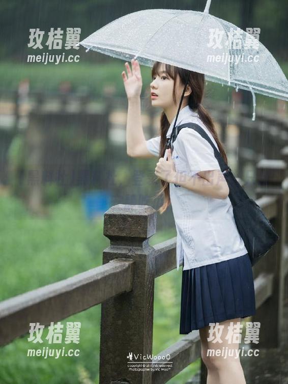 黑料社，登录了但不出声，只想安静吃瓜！-玫桔翼