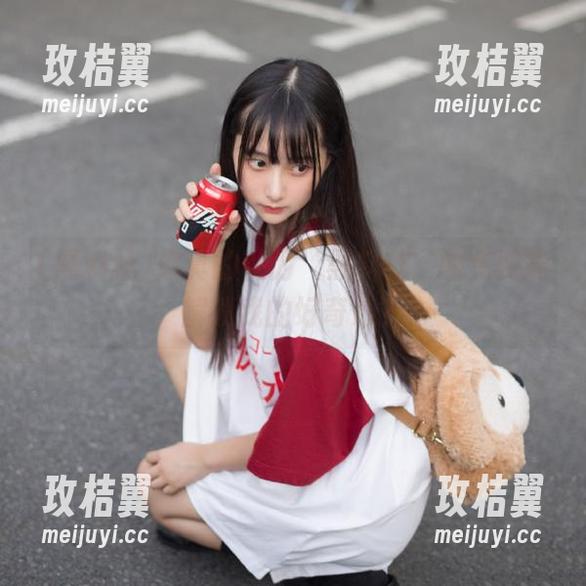 你真的以为‘黑料社’的免费能解锁我的好奇心？-玫桔翼