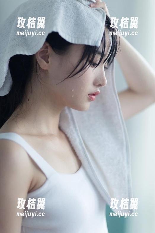 登录黑料社区,让那些“在线”的八卦砸你满头!-玫桔翼 登录黑料社区,让那些“在线”的八卦砸你满头!-玫桔翼