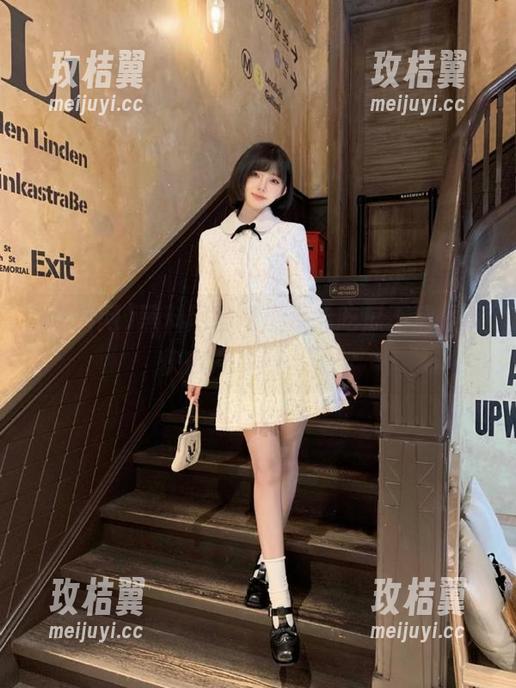 黑料网官网:专治吃瓜不消化,快去冲冲流量啊!-玫桔翼 黑料网官网:专治吃瓜不消化,快去冲冲流量啊!-玫桔翼