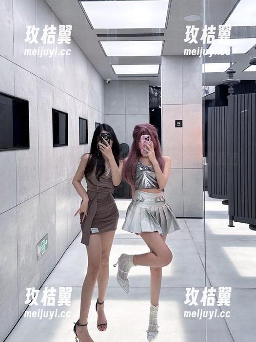 黑料网最新导航开启,带你直击那些你意想不到的故事!-玫桔翼 黑料网最新导航开启,带你直击那些你意想不到的故事!-玫桔翼