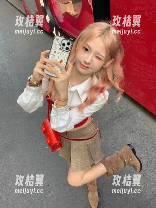 为何我每次登录黑网料都是一脸惊讶,明明不想深入,偏偏眼睛出轨…-玫桔翼 为何我每次登录黑网料都是一脸惊讶,明明不想深入,偏偏眼睛出轨…-玫桔翼